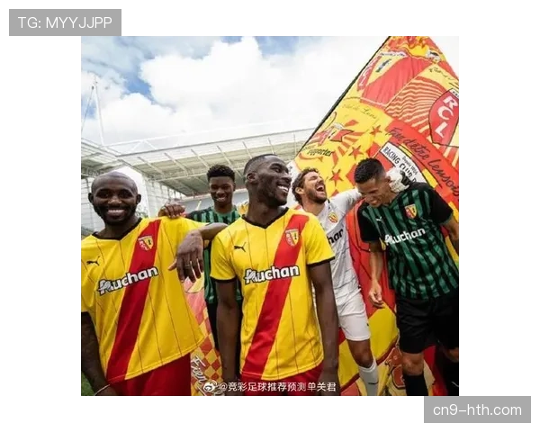 朗斯vs图卢兹，积分榜前列球队为巩固位置而战